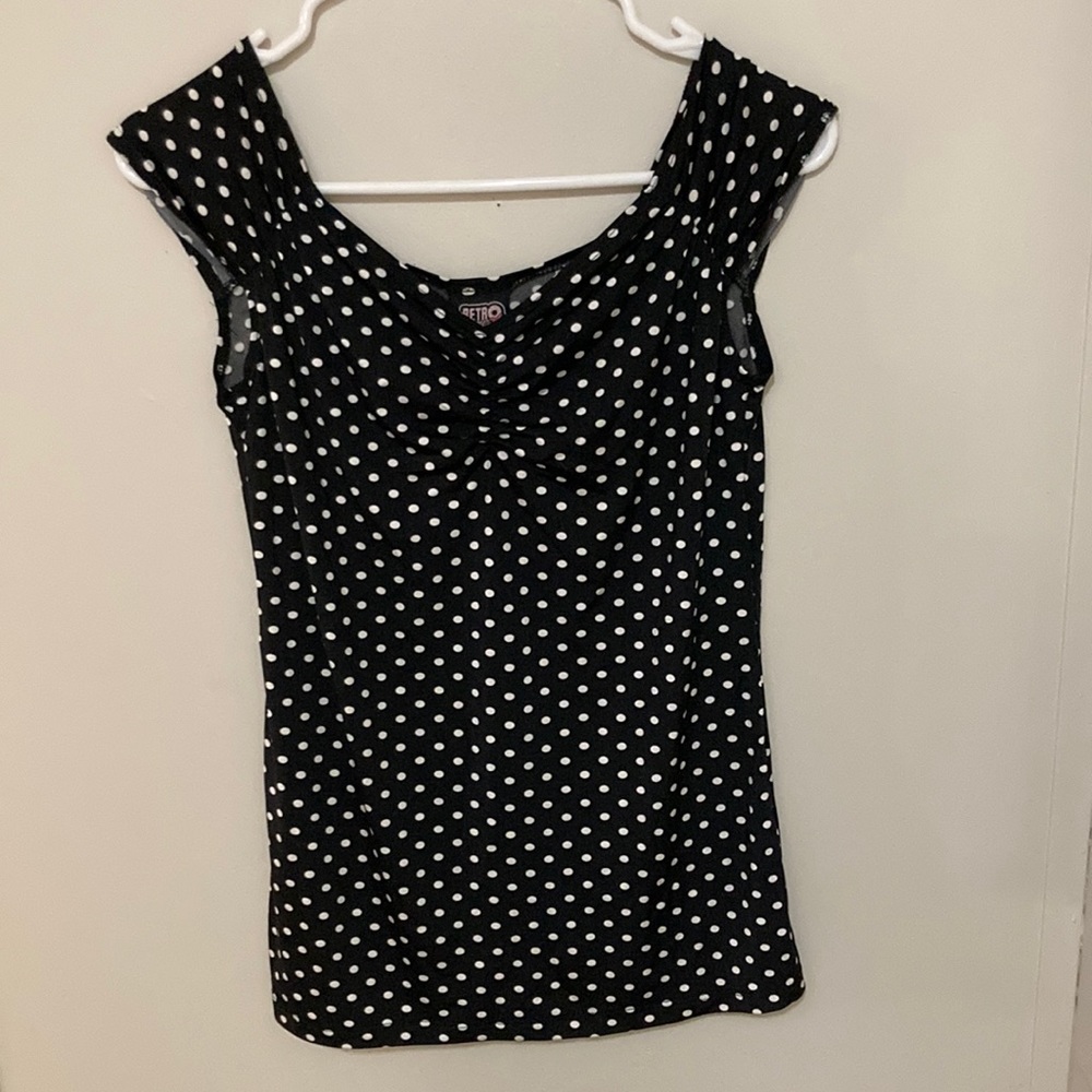 Polka dot top
